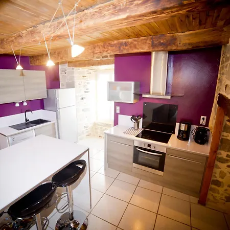 Holiday home Le Crochet De Pervenche *